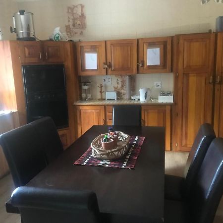 Hotel Kusha Two Sabie Esterno foto