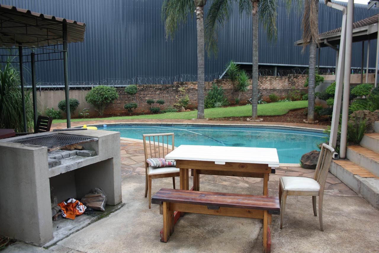 Hotel Kusha Two Sabie Esterno foto