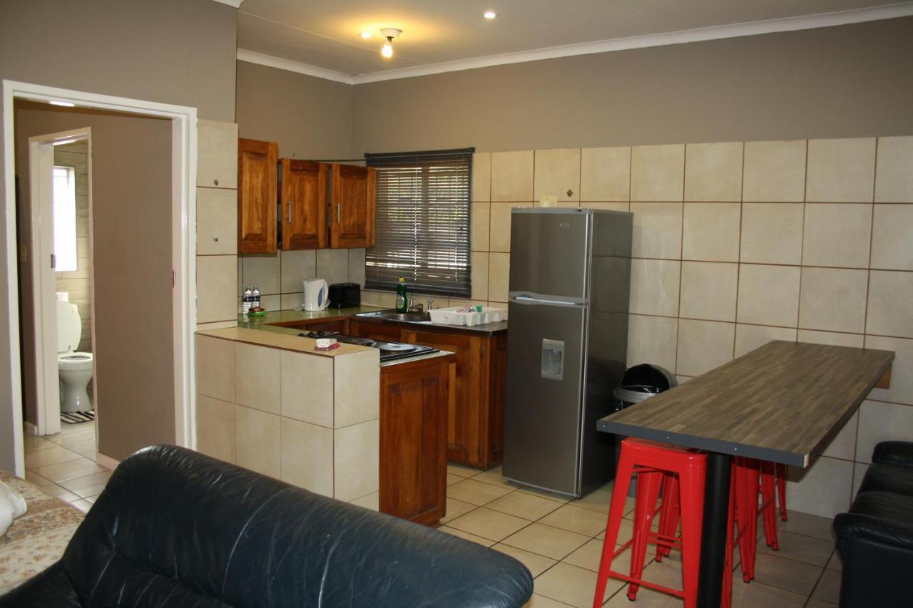 Hotel Kusha Two Sabie Esterno foto